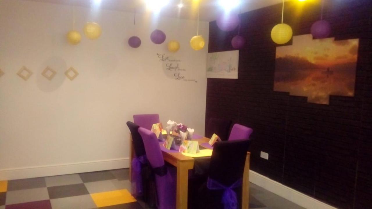 Carer 4 You Residential Home Upholland Kültér fotó